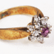 Bague fleur en brillants et am�thyste
