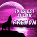 Loup hurlant au clair de lune