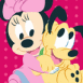 B�b� Minnie fait un c�lin � b�b� Pluto