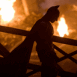 Batman sur fond de flammes