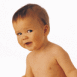 B�b� prenant la pose