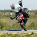 Motard acrobate