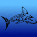 Tatouage requin tribal, fond bleu