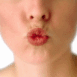 L�vres f�minines en forme de bisous