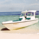 Bateau � moteur sur la mer