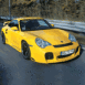 Porsche GT Jaune, vue de 3/4 avant