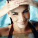 Femme dans la piscine