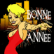 Femme blonde souhaitant la bonne ann�e