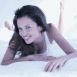 Femme accoud�e