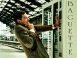 Mr Bean bloqu� par une machine